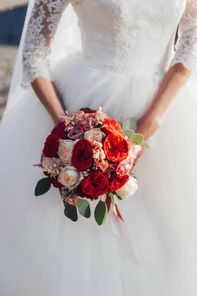 Close Bride White Dress Holding Wedding Bouquet — Stock Photo, Image