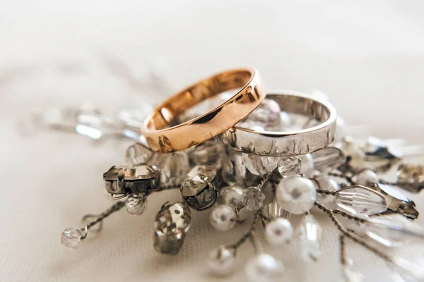 Primer Plano Los Anillos Boda Joyería Vintage — Foto de Stock