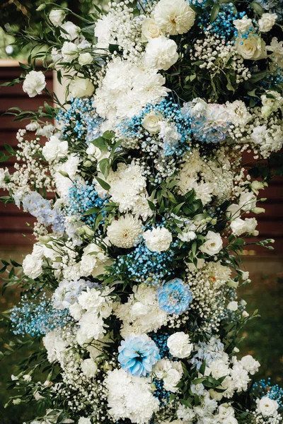 beautiful flowers for wedding decoration