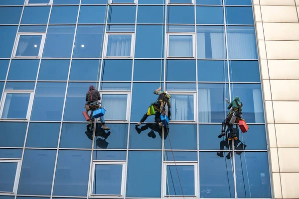 Cam temiz adam bina kule iş iş