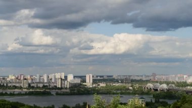Kiev Ukaine Dnipro nehir sol sahil panorama bahar manzara