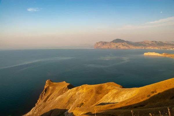 Kırım yaz tatili deniz mavisi seyahat doğa