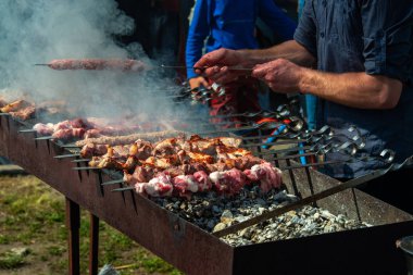 Ahşap kömür ızgara et gıda taze sağlık beacon domuz yemek barbekü kebap shashlik yapma