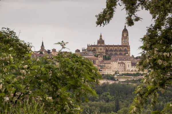 Segovia Római Szempontból Gótikus Katedrális Román Stílusú Templomok Vízvezeték Segovia — Stock Fotó