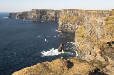 Moher, County Clare, İrlanda kayalıklarla