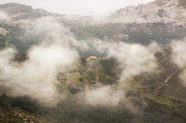 Doğal Park Somiedo dağlarda Asturias, İspanya