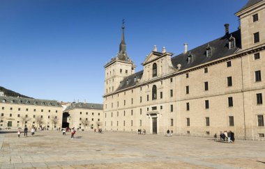 İspanya, Madrid yakınlarındaki San Lorenzo de El Escorial Kraliyet Manastırı