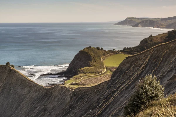 Geologische Felsformationen Und Klippen Auf Der Flysch Route Kantabrisches Meer — Stockfoto