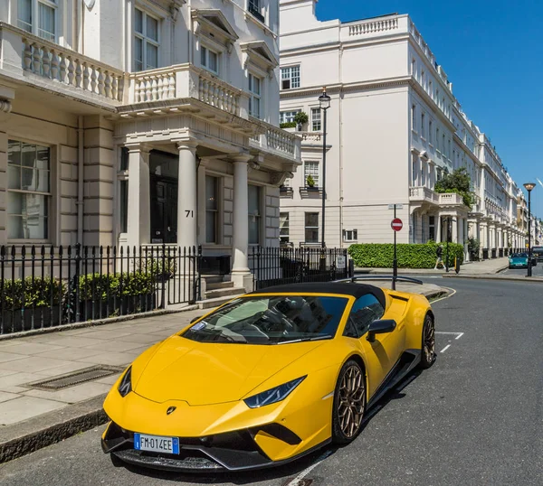 Londra'nın varlıklı ve pahalı evleri