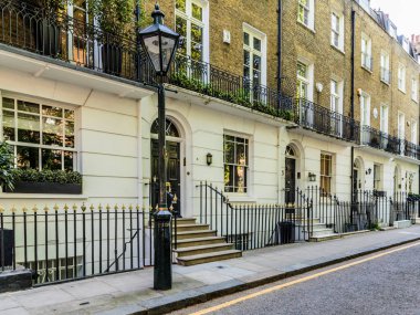 Londra'nın varlıklı ve pahalı evleri