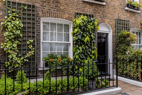 tipik knightsbridge ev