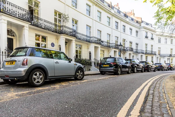 Londra'nın varlıklı ve pahalı evleri