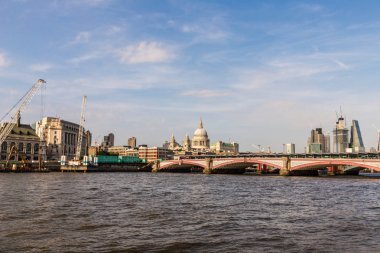 Güney Bankası Londra riverside
