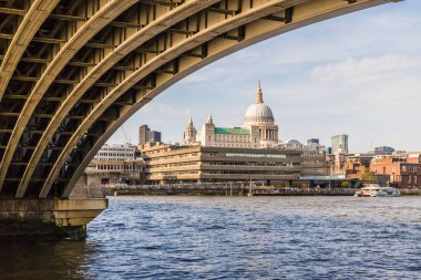 Güney Bankası Londra riverside