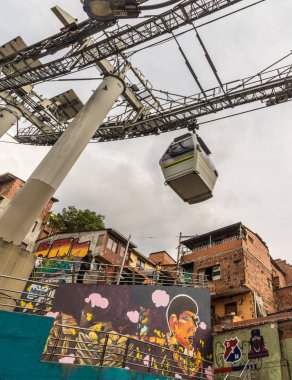 Medellin Kolombiya üzerinden yüksek up görünümünden.