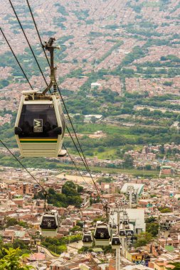 Medellin Kolombiya üzerinden yüksek up görünümünden.