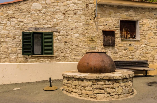 Зору традиційної села Lania на Кіпрі — стокове фото