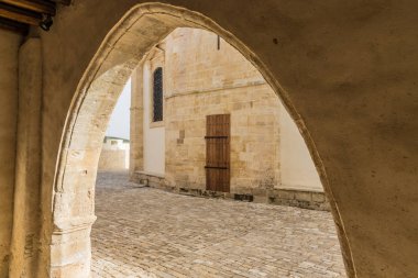 Geleneksel köy Omodos Kıbrıs'ta tipik bir görünümde