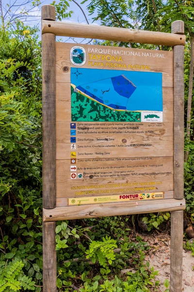 Una vista en el Parque Nacional Tayrona en Colombia — Foto de Stock