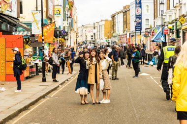 Notting Hill karnaval Londra sırasında turist