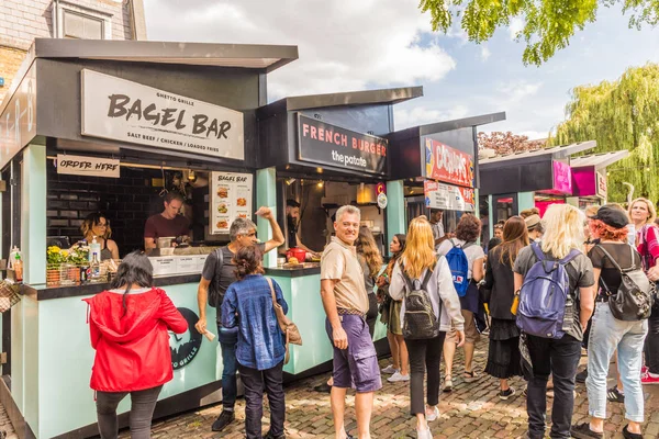 Ein typischer blick in camden market london — Stockfoto