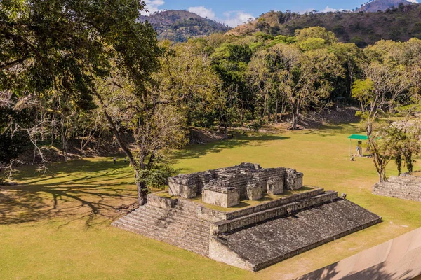 Una vista típica en las ruinas de Copán en Honduras . — Foto de Stock