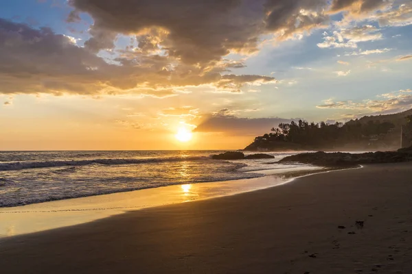 A typical view in El Zonte in El Salvador — Stock Photo, Image