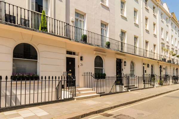 Uma vista típica em Londres — Fotografia de Stock