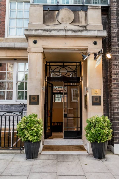 Londra 'da tipik bir manzara