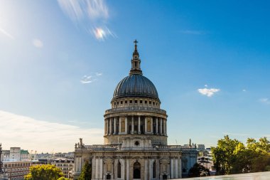 Londra 'da tipik bir manzara