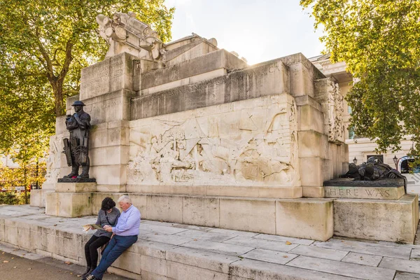 Egy tipikus kilátás Londonban — Stock Fotó