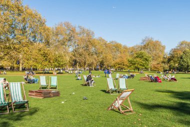 Green park Londra'nın tipik bir görünümde