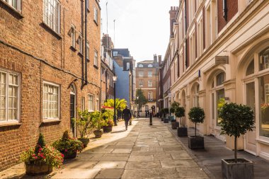 Mayfair 'de tipik bir manzara