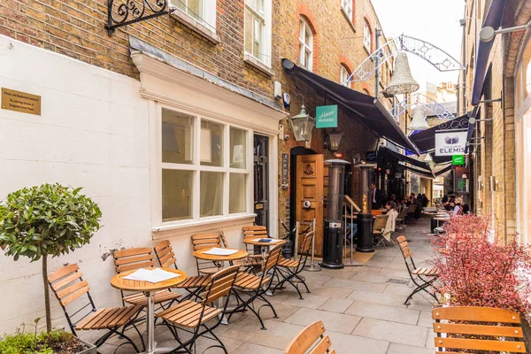 Londra 'da tipik bir manzara