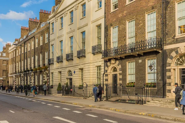 Londra 'da tipik bir manzara