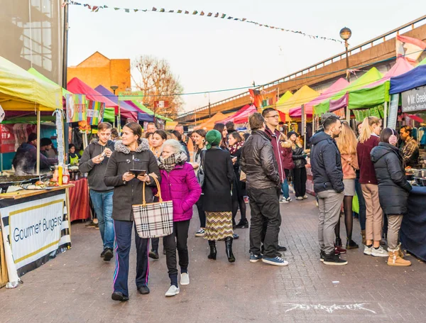 Blick auf den Portobello Road Market — Stockfoto