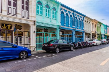 Tayland 'da Phuket kasabasında renkli mimari