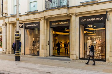 Varlıklı Bond street Londra bir görünümünü