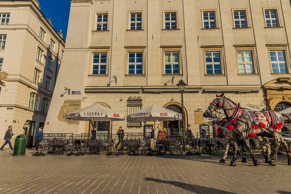 Krakow ortaçağ Old Town Ana Meydanı — Stok fotoğraf