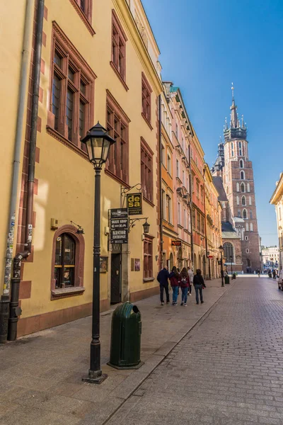 A typical view in the old Town in Krakow — Stock Photo, Image