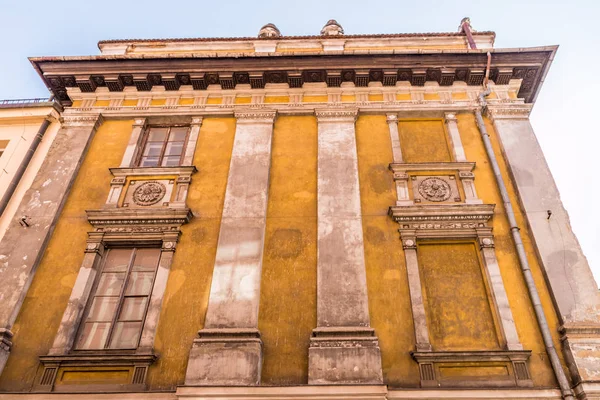 Una vista tipica nel centro storico di Cracovia — Foto Stock