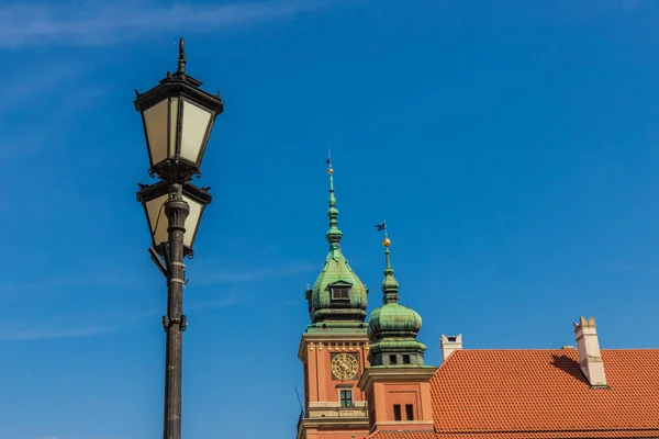 Typický pohled ve Varšavě v Polsku — Stock fotografie