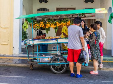Phuket 'te tipik bir manzara