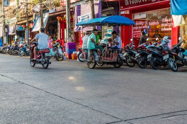 Phuket 'te tipik bir manzara