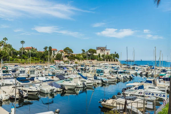 The harbour in Beaulieu sur Mer in France — Stock Photo, Image