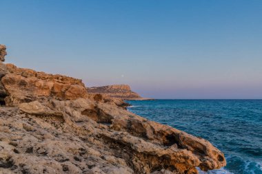 Kıbrıs 'taki Cape Greco' da tipik bir manzara