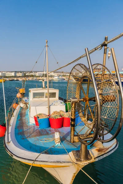 Una vista típica en Agia Napa en Chipre — Foto de Stock