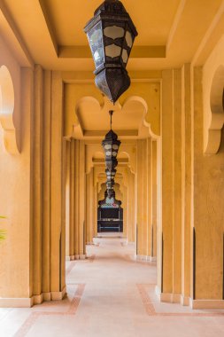 Dubai 'de tipik bir sahne.