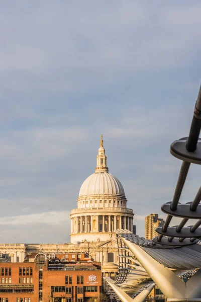 Londra 'da tipik bir manzara