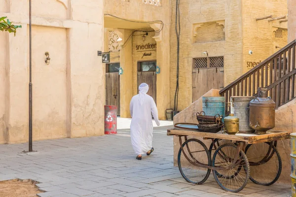 Uma cena típica em Dubai Emirados Árabes Unidos — Fotografia de Stock